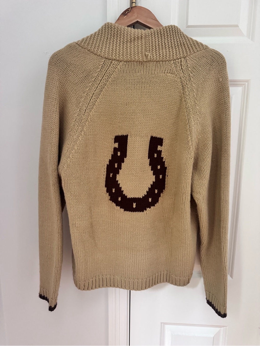 EUC Pink Pineapple Beige Horseshoe Motif Knit Cardigan Retail $225
